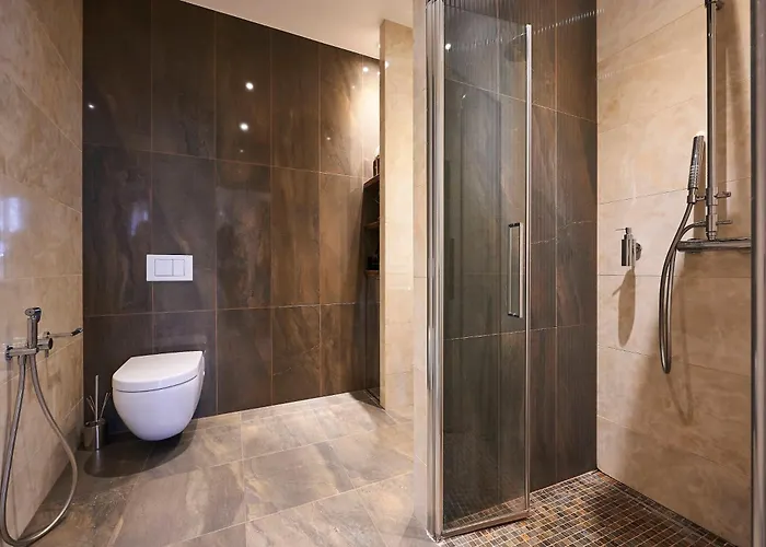 Luxury Baron Fon Fersen Apartament Tallin