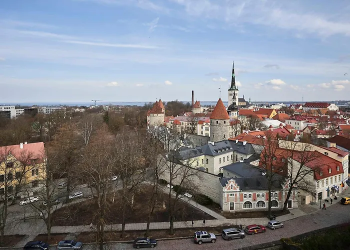 Luxury Baron Fon Fersen Apartament Tallin