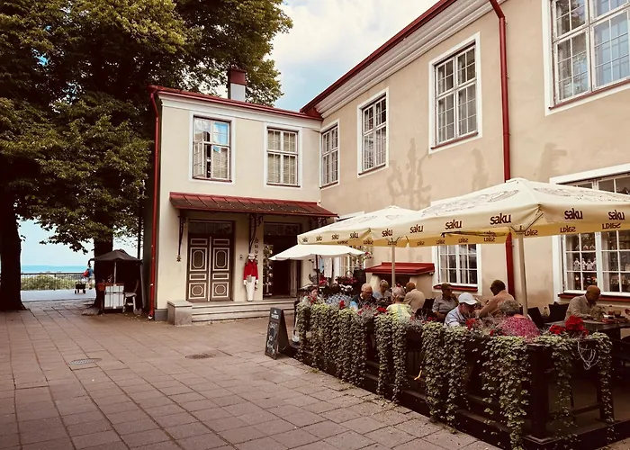 Luxury Baron Fon Fersen Apartament Tallin