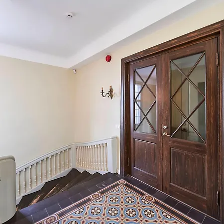 Apartment Luxury Baron Fon Fersen *