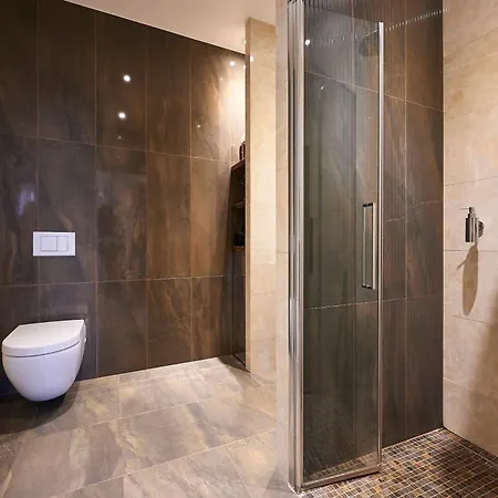 Luxury Baron Fon Fersen Apartment Reval